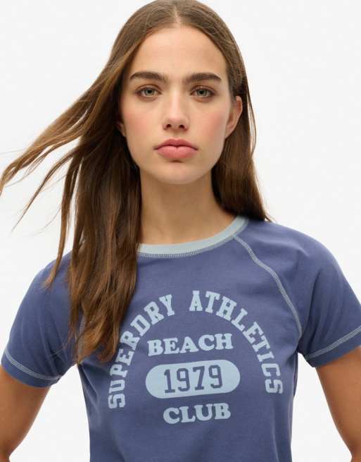 Superdry – Athletic – Raglan-T-Shirt in hellem Marineblau mit Grafik