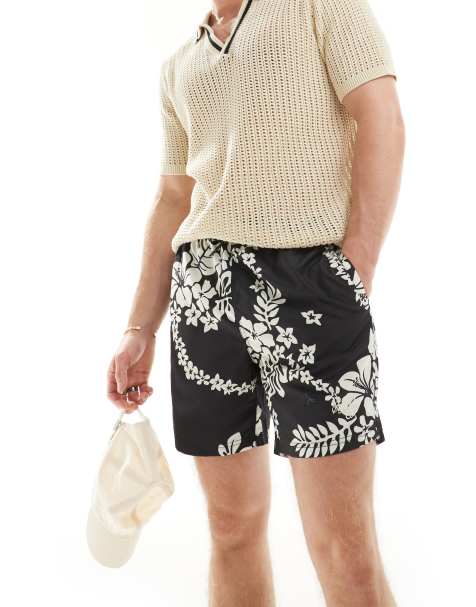 Superdry – Badeshorts in Goldgelb mit Hawaii-Print in Surfschool-Schwarz, 17 Zoll - view 1