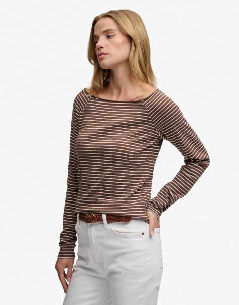 Superdry Bardot-Top mit schulterfreiem Ausschnitt in kastanienbraunem Streifenmuster - view 1