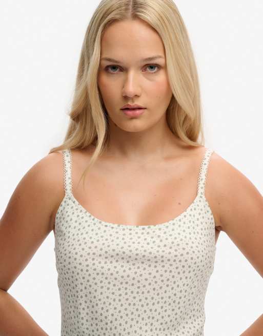 Superdry – Bedrucktes Mini-Trägerkleid in hellem Jadegrün mit kleinem Herzmuster, 3 von 7