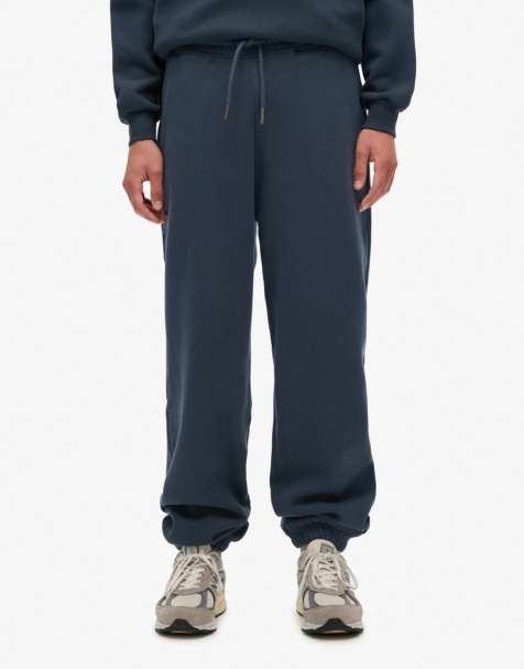 Superdry – Blank – Oversize-Jogginghose in Blaubeer-Marineblau - view 1