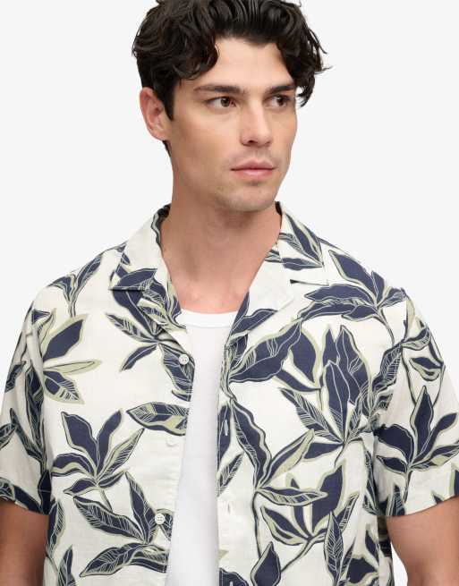 Superdry Cabana poolside short sleeve shirt in banana leaf ecru, 3 of 6
