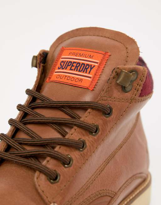 Chaussure superdry taille petit ou grand sale