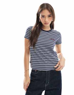 Superdry - Essential - Figurbetontes T-Shirt mit Streifen in kräftigem Marineblau und Logo