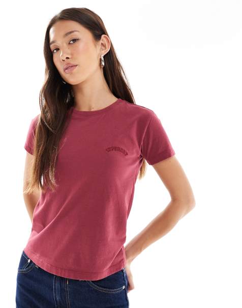 Superdry Essential logo fitted t-shirt in bordeaux red - view 1