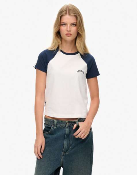 Superdry Essential logo retro t-shirt in optic/richest navy - view 1