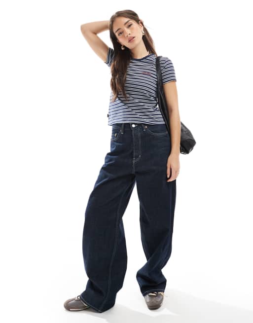 Superdry Essential logo striped fitted t-shirt in richest navy stripe, 2 of 4