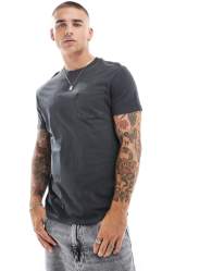 Superdry Essential washed pocket t-shirt in washed black