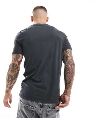 Superdry Essential washed pocket t-shirt in washed black