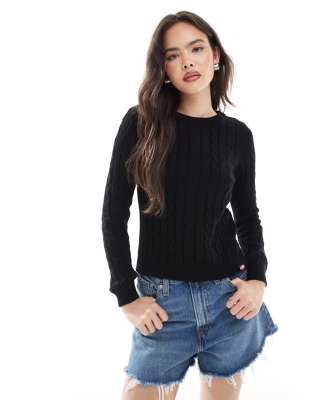 Superdry - Essentials - Pull ajusté en maille torsadée - Noir