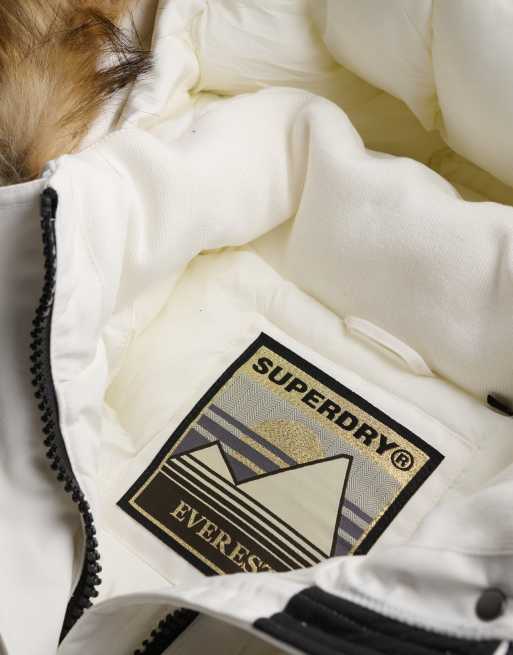 Superdry Everest Bomberjacke mit Kapuze in Wollweiß, 7 von 7