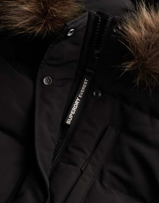 Superdry – Everest – Gesteppte Bomberjacke in Tiefschwarz mit Kapuze, 5 von 6