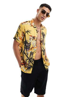 Superdry Hawaiian resort shirt in tora gold-Yellow