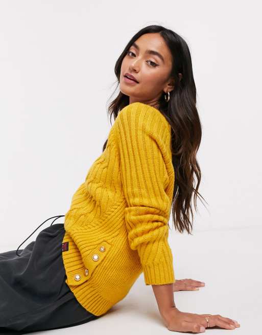 Superdry – Hester – Żółty sweter o warkoczowym splocie