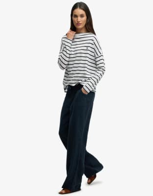 Superdry - Hose aus Leinen in Eclipse-Marineblau mit niedrigem Bund