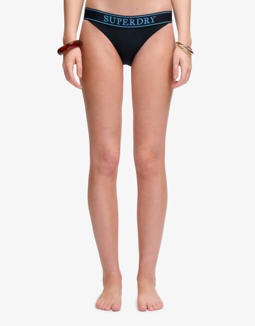 Superdry – Klassische Bikinihose in Eclipse-Marineblau mit Logo, 3 von 7