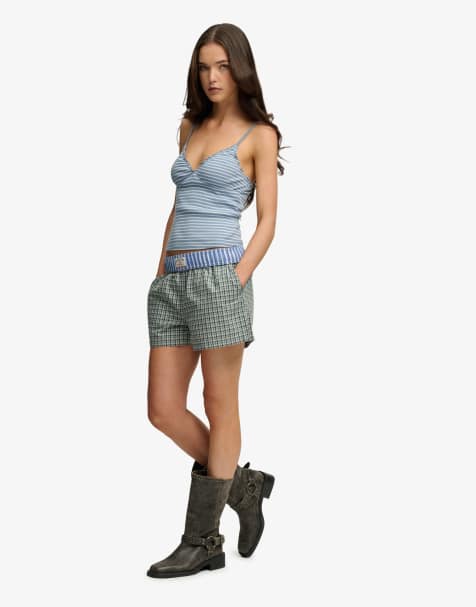 Superdry – Kurze Baumwoll-Shorts in Montauk-Grün kariert - view 1