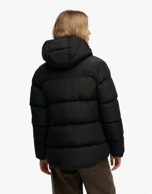 Superdry mittellange Sport-Steppjacke mit Kapuze in Schwarz, 5 von 7