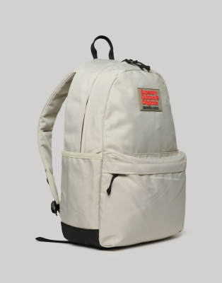 Superdry - Montana - Klassischer Rucksack in Pelikan-Beige-Neutral