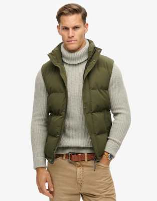 Superdry Non-hooded everest gilet in surplus goods olive green