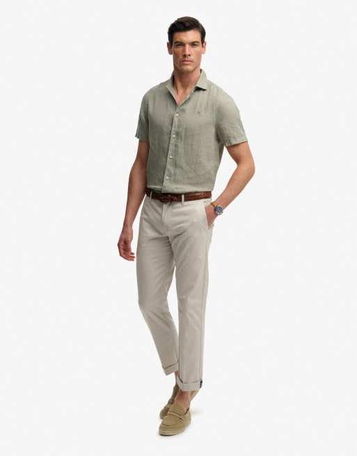 Superdry – Premium – Chinohose in Regentag-Grau mit normalem Schnitt