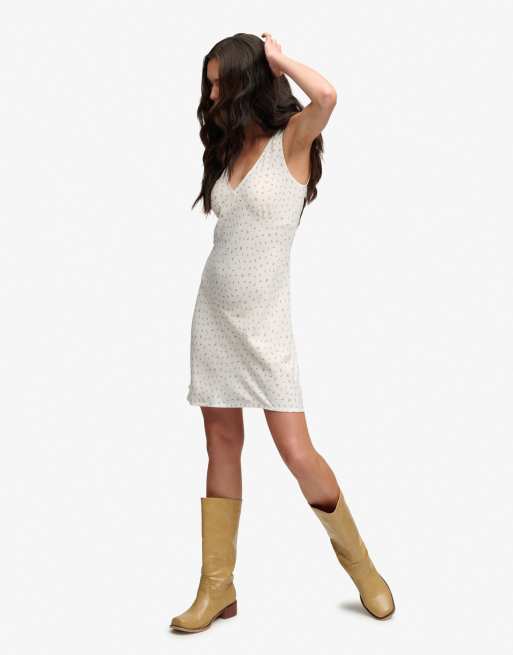 Superdry Printed sweetheart mini dress in meadow roses off white, 2 of 7