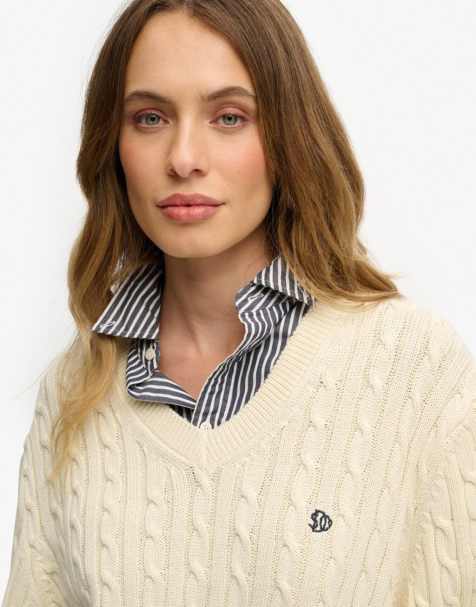 Superdry - Pull oversize en maille torsadée à col en V - Blanc naturel - view 1