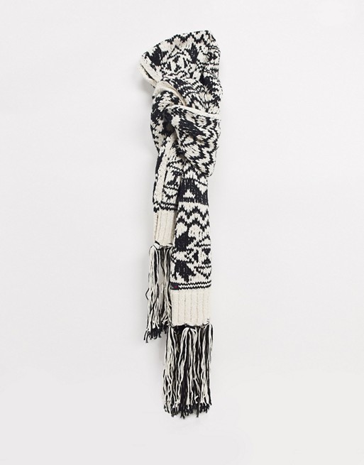 Superdry rodeo west textured scarf in black and white print