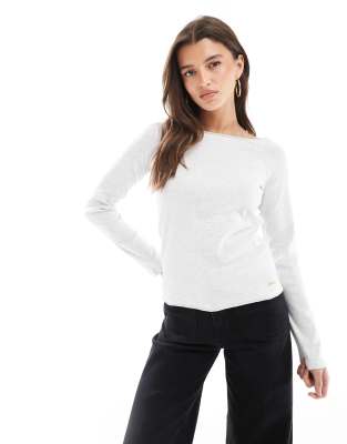 Superdry - Schulterfreies Bardot-Oberteil in Eisgrau meliert