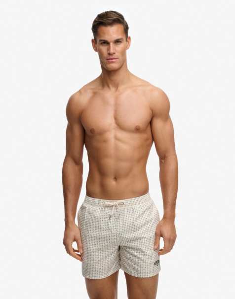 Superdry - Short de bain 15 pouces à imprimé géométrique de qualité supérieure - Blanc/bleu - view 1