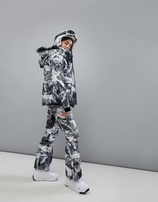 Superdry snow service hot sale ski jacket