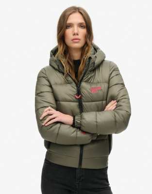 Superdry Sport - Puffer-Bomberjacke in gedecktem Olivgrün