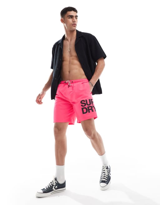 Superdry - Sportswear - Short de bain 17 pouces à logo - Rose fluo