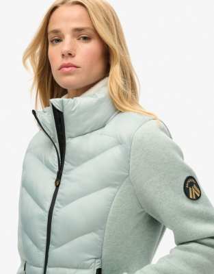 Superdry - Storm - Gestrickte Hybrid-Jacke in puritanischem Grau