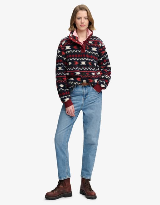 Superdry superweicher bedruckter Teddy-Fleece in burgunderrot mit Mini-Allover-Print, 4 von 6