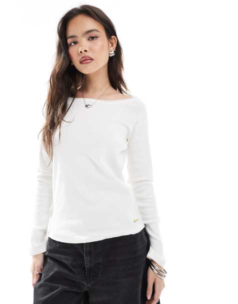 Superdry - Top à épaules dénudées et encolure Bardot - Blanc cassé - view 1