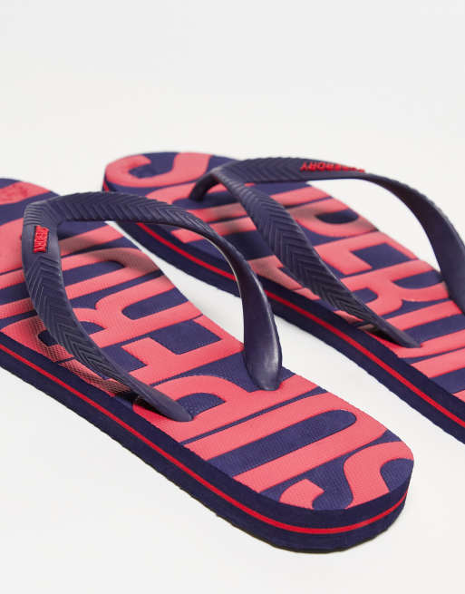 Superdry – Vegane Vintage-Zehenstegsandalen in Marineblau mit Logo, 4 von 4