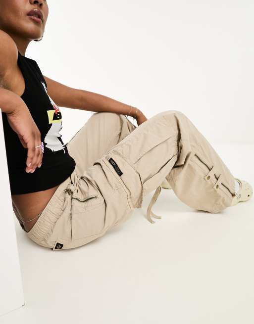 Superdry vintage elastic cargo trousers in stone