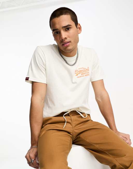 Superdry – Vintage-T-Shirt in Weiß mit Neon-Schriftzug