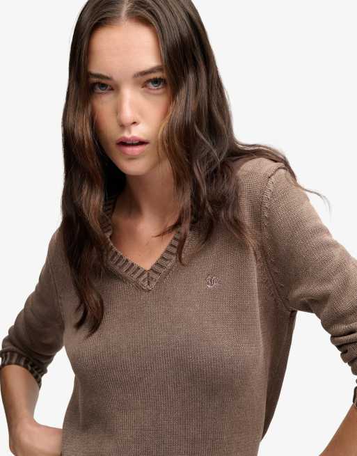 Superdry Washed v neck jumper in dark brown, 3 of 4