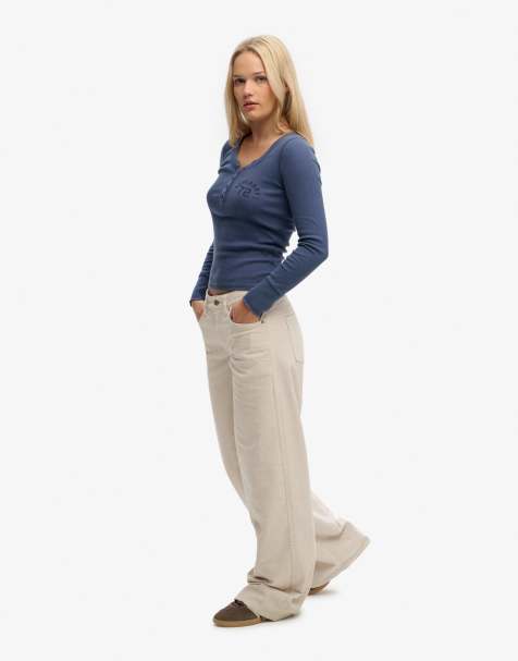 Superdry – Weite Mini-Cordhose in Moonbeam-Grau mit mittelhohem Bund - view 1