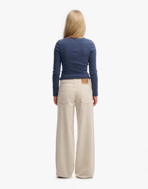 Superdry – Weite Mini-Cordhose in Moonbeam-Grau mit mittelhohem Bund, 5 von 7