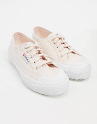 superga humanic