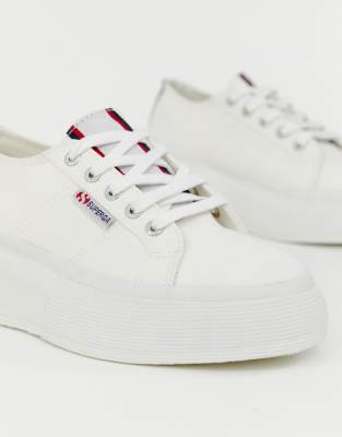 chunky superga