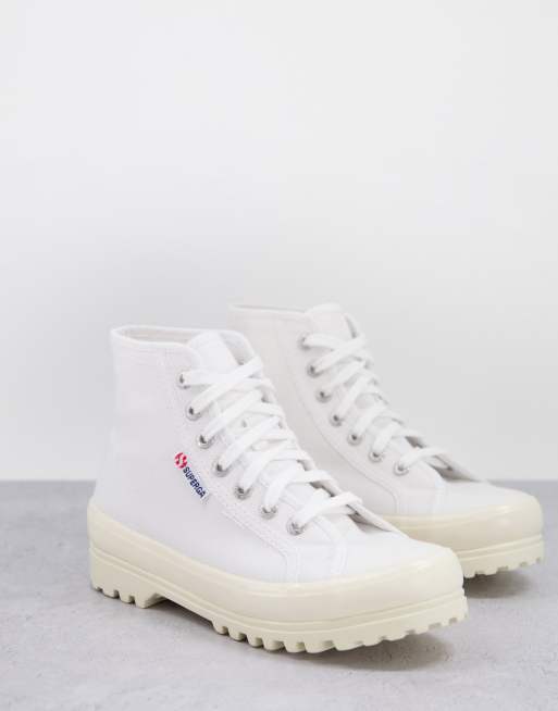 Superga white hotsell gum sole