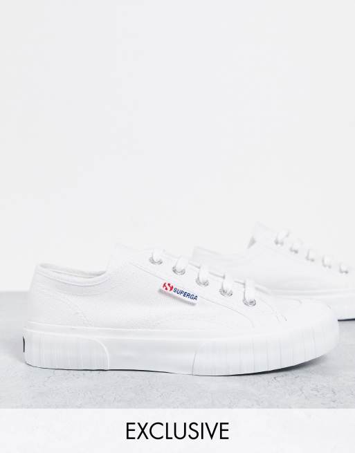 Superga 2630 trainers in triple white