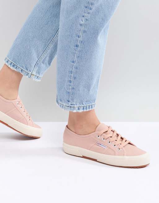 Pink canvas outlet pumps