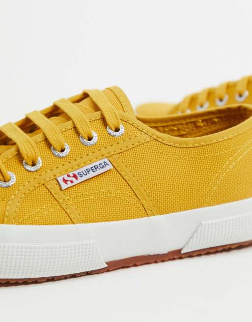 Superga 2750 Cotu Sneakers classiche gialle ASOS