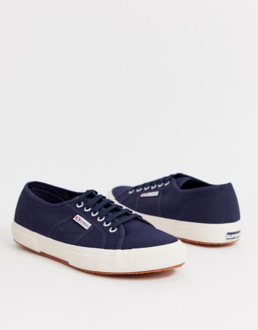Superga – 2750 – Klassische Leinenschuhe in Marineblau