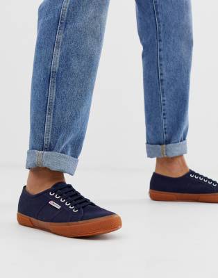 Superga - 2750 - Scarpe di tela classiche blu navy con suola in gomma | ASOS